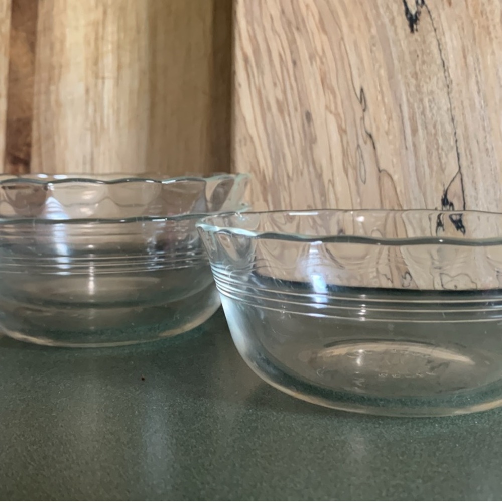 Pyrex Gray Serveware Dining Set